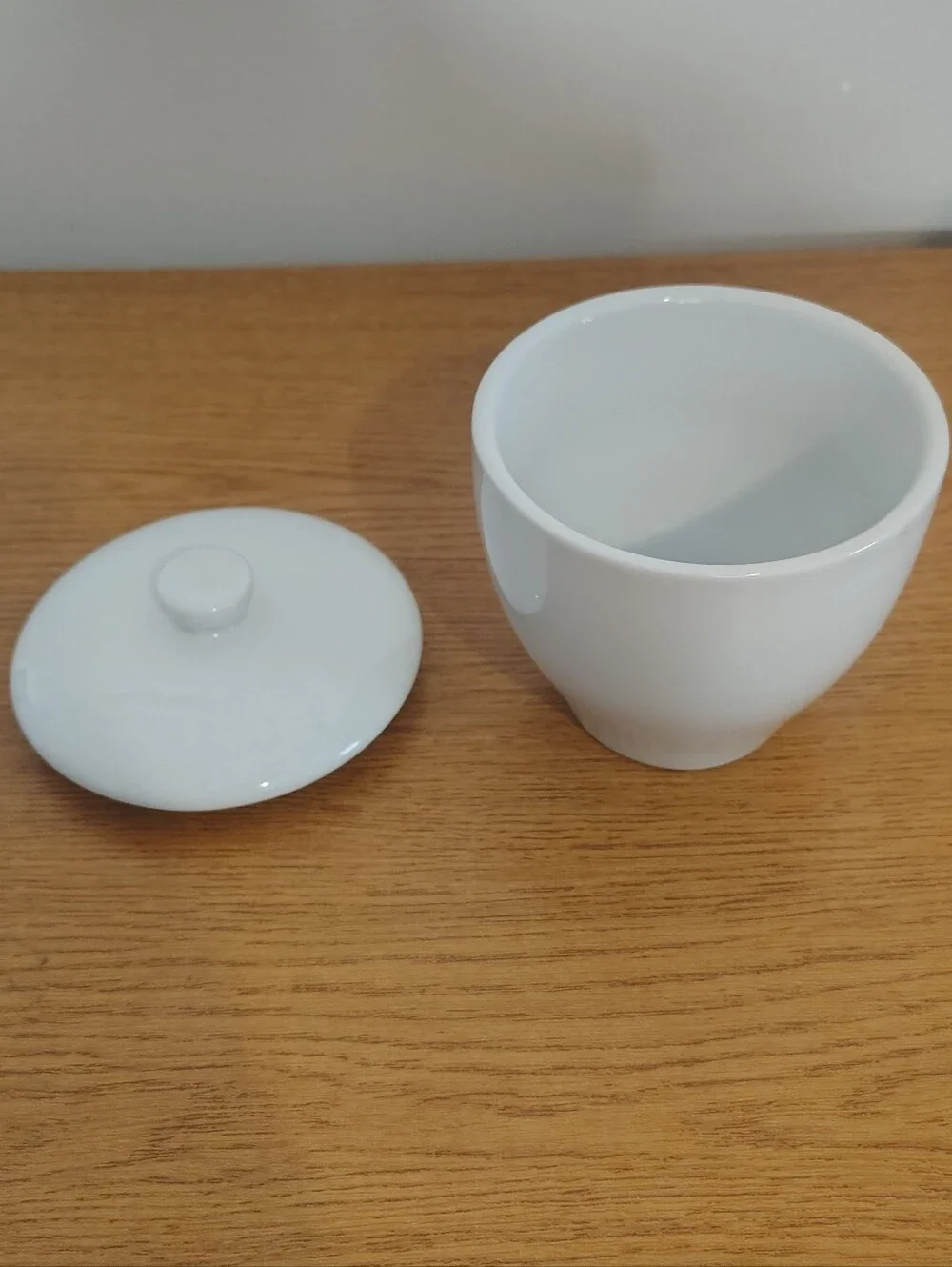 Pottery Barn White Ceramic Lidded Jar - Gloss Finish
